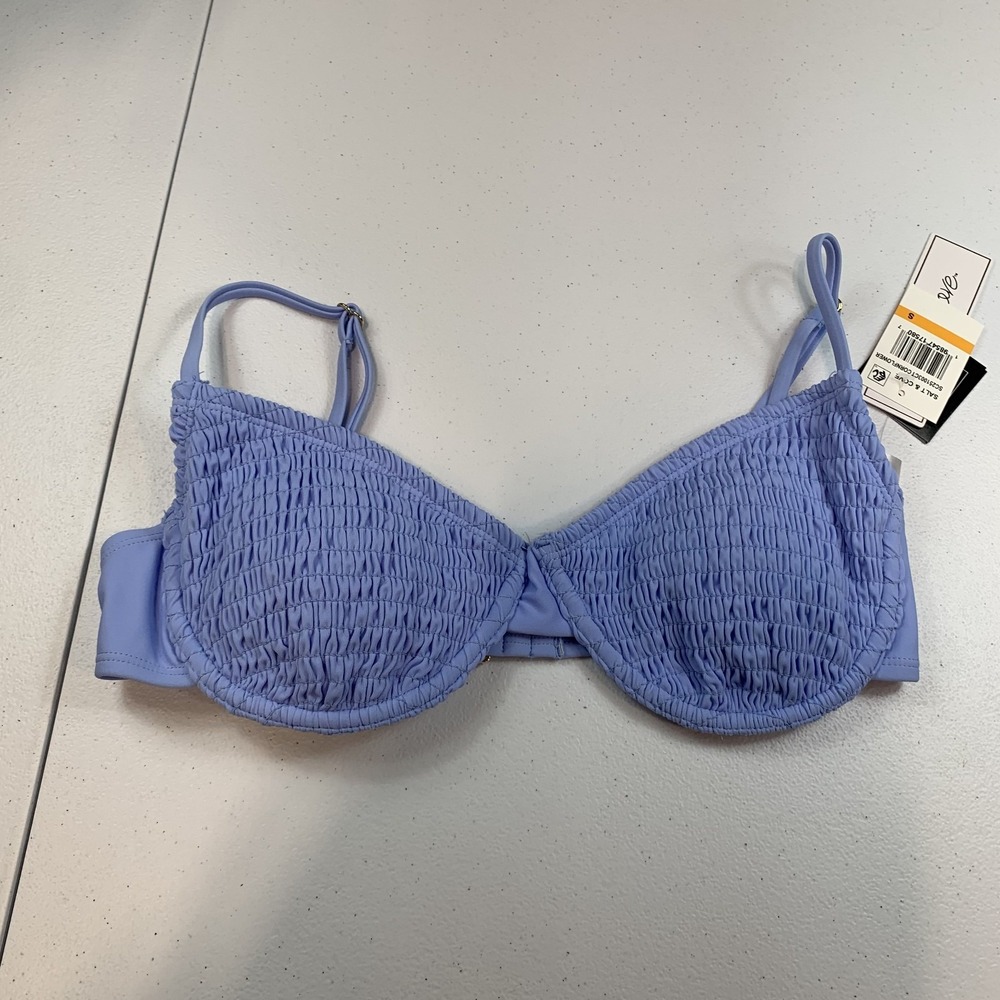 Salt & Cove Juniors Swim Bikini Top S Cornflower Blue Textured Underwire Smocked
